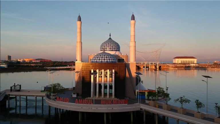 masjid amirul mukminin